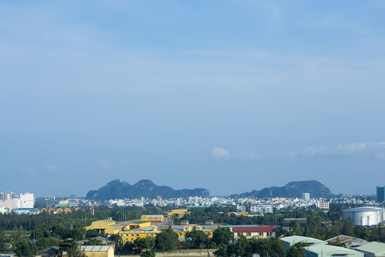 Le Indochina Hotel & Beach Da Nang City Exterior photo